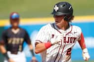 Lovejoy outfielder Logan Corley (21) scampers to third base in front of shortstop Kyle...