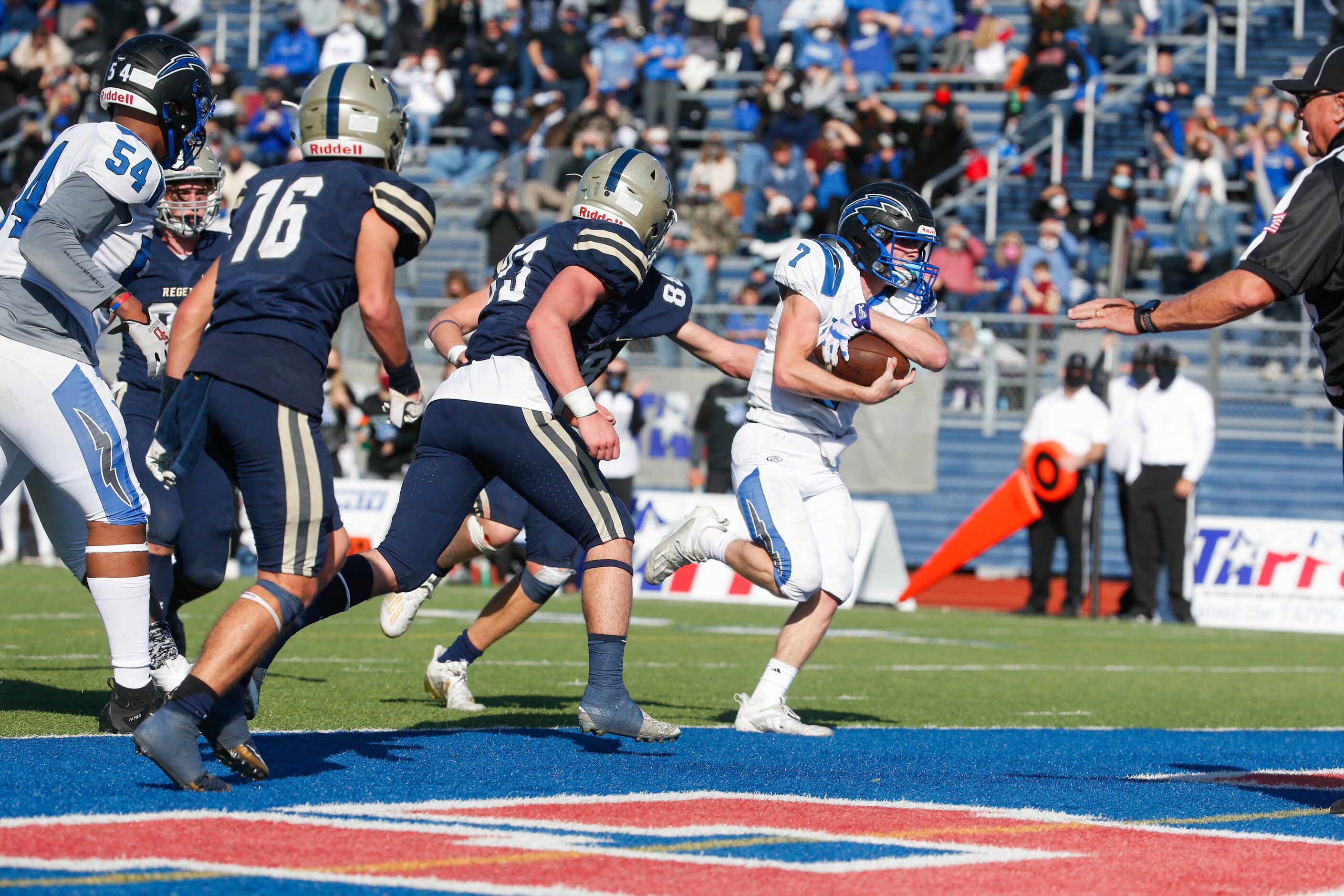 Dallas Christian's quarterback T.J. King (7) scores a touchdown during the fourth quarter of...