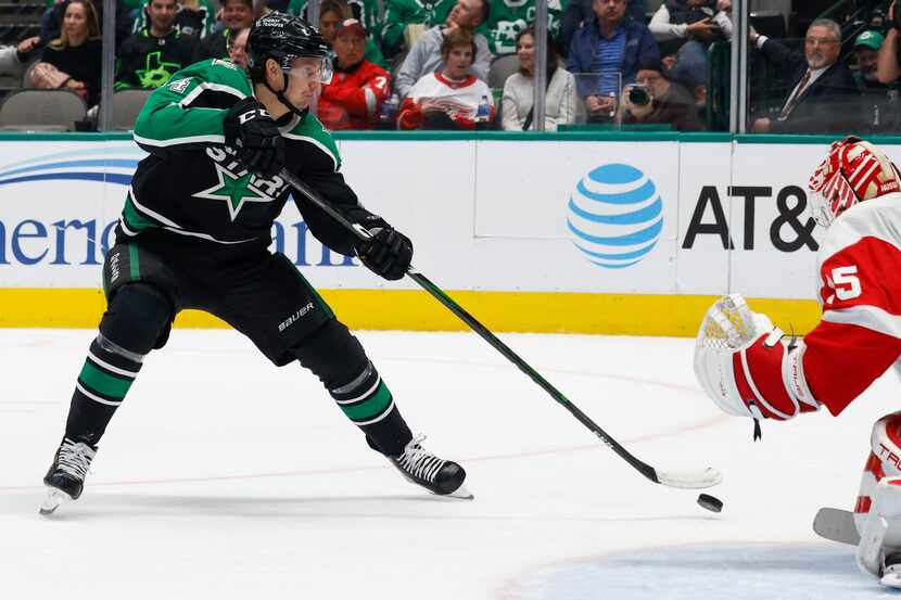 Dallas Stars right wing Denis Gurianov (34) scores a goal past Detroit Red Wings goaltender...