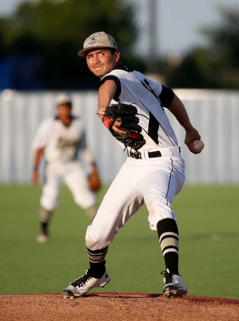Keller Fossil Ridge pitcher Carlos Tavera (16) throws against Southlake Carroll in the first...