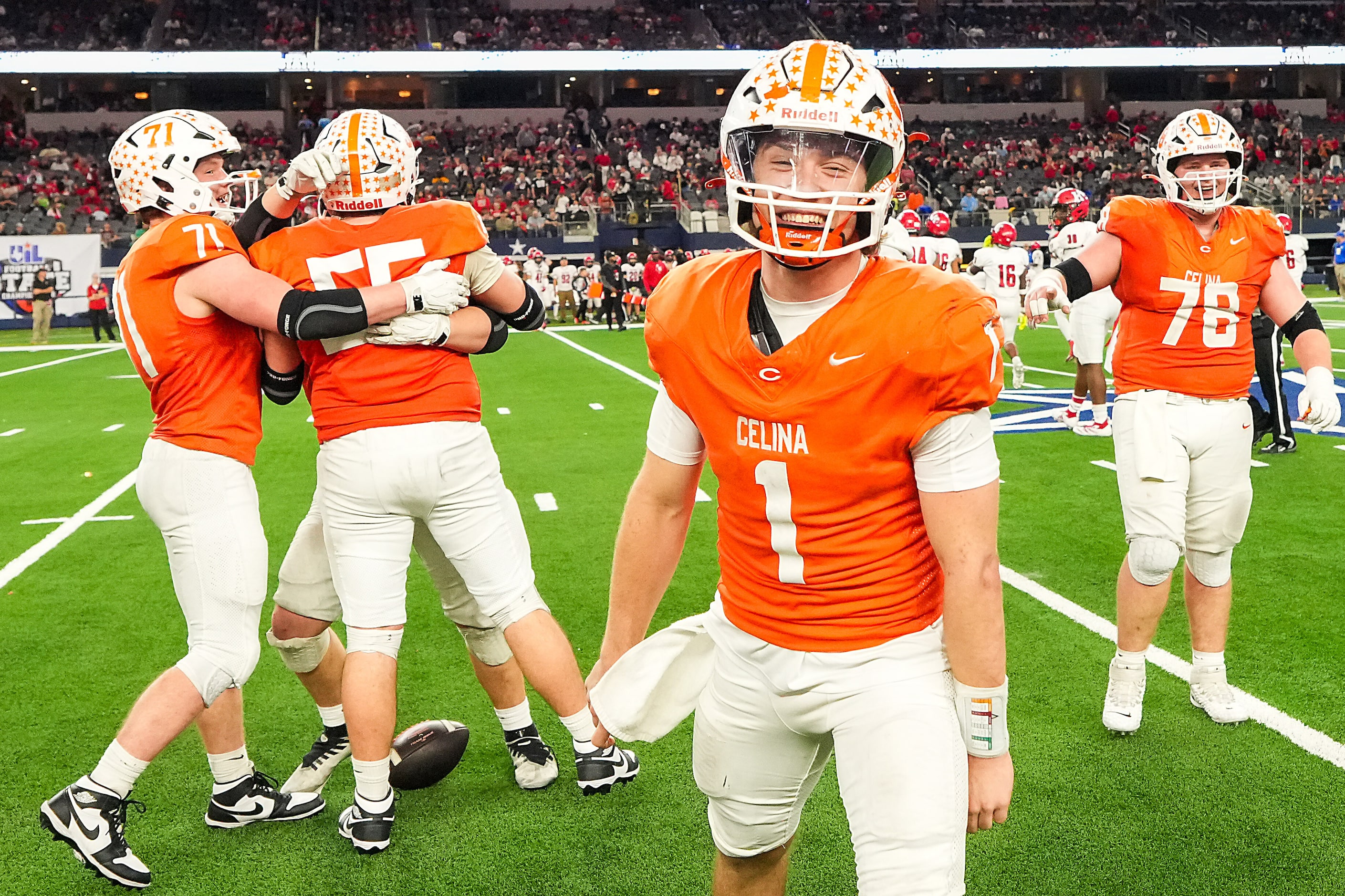 Celina quarterback Bowe Bentley (1) celebrates after the final play of a victory over...