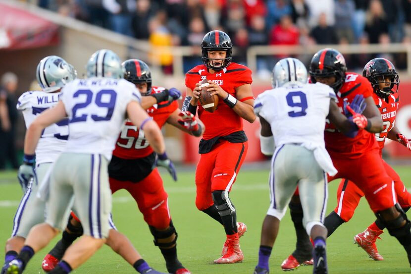 LUBBOCK, TX - NOVEMBER 14: Patrick Mahomes #5 of the Texas Tech Red Raiders looks to pass...