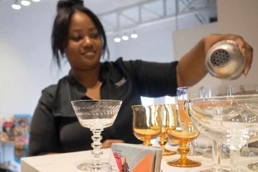 Kim Hunter of Potent Pours makes a cocktail.