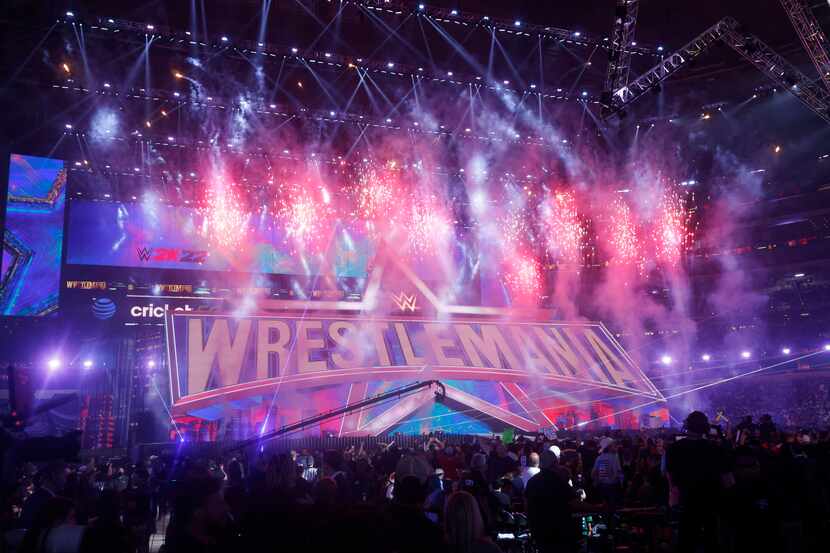 El escenario de WrestleMania 38 en el AT&T Stadium de Arlington, el 3 de abril de 2022.
