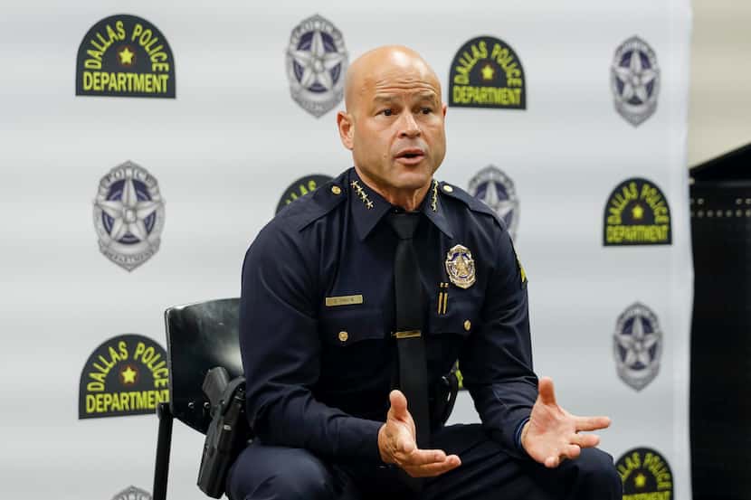 El jefe de la policía de Dallas Eddie García anunció cambios a la hora de reportar crímenes.