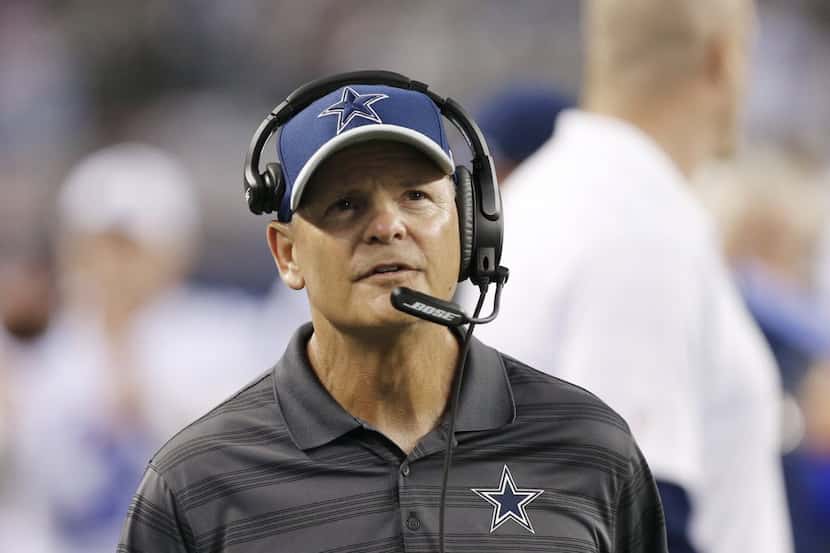 Dallas Cowboys defensive coordinator Rod Marinelli paces the sidelines during the second...