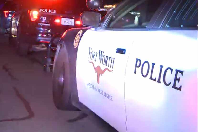 Un doble homicidio se registró la madrugada del martes en Fort Worth.