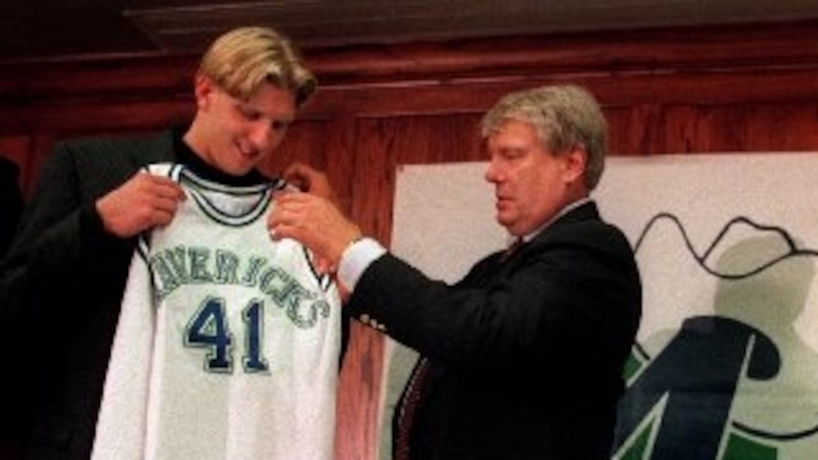 The Boston Celtics Wanted To Draft Dirk Nowitzki With The 10th Pick In The  1998 NBA Draft - Fadeaway World