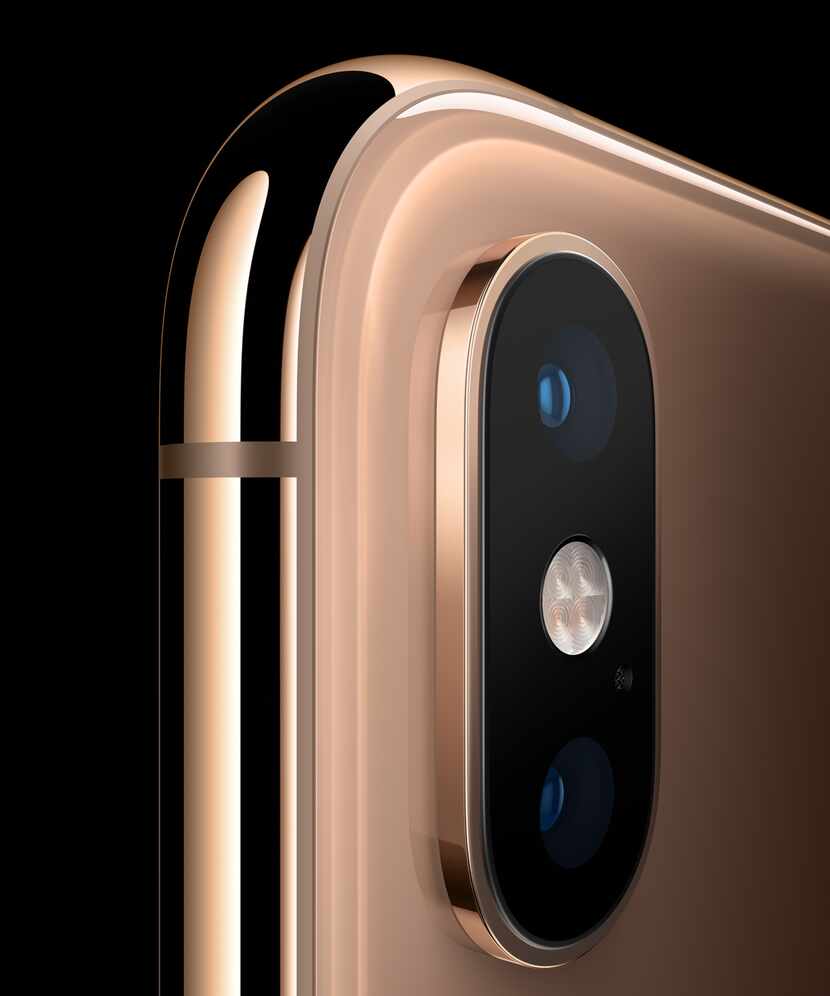 Dual main cameras on the XS and XS Max