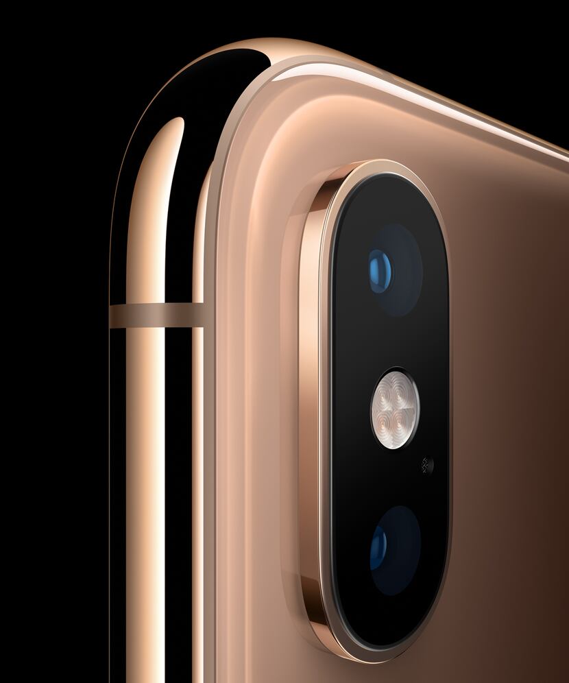 Dual main cameras on the XS and XS Max