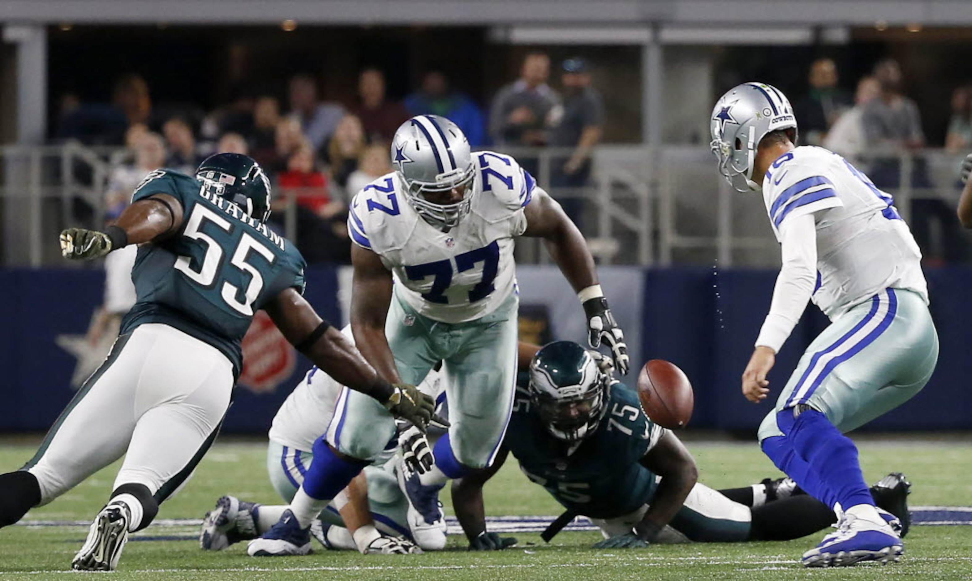 Eagles' Brandon Graham criticized for crucial penalty on Taylor