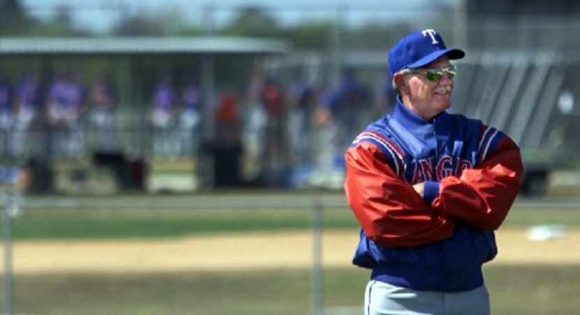 ORG XMIT: S14E2351A TEXAS RANGERS SPRING TRAINING-- Port Charlotte, Fla.-- (2/19/01)-- Texas...