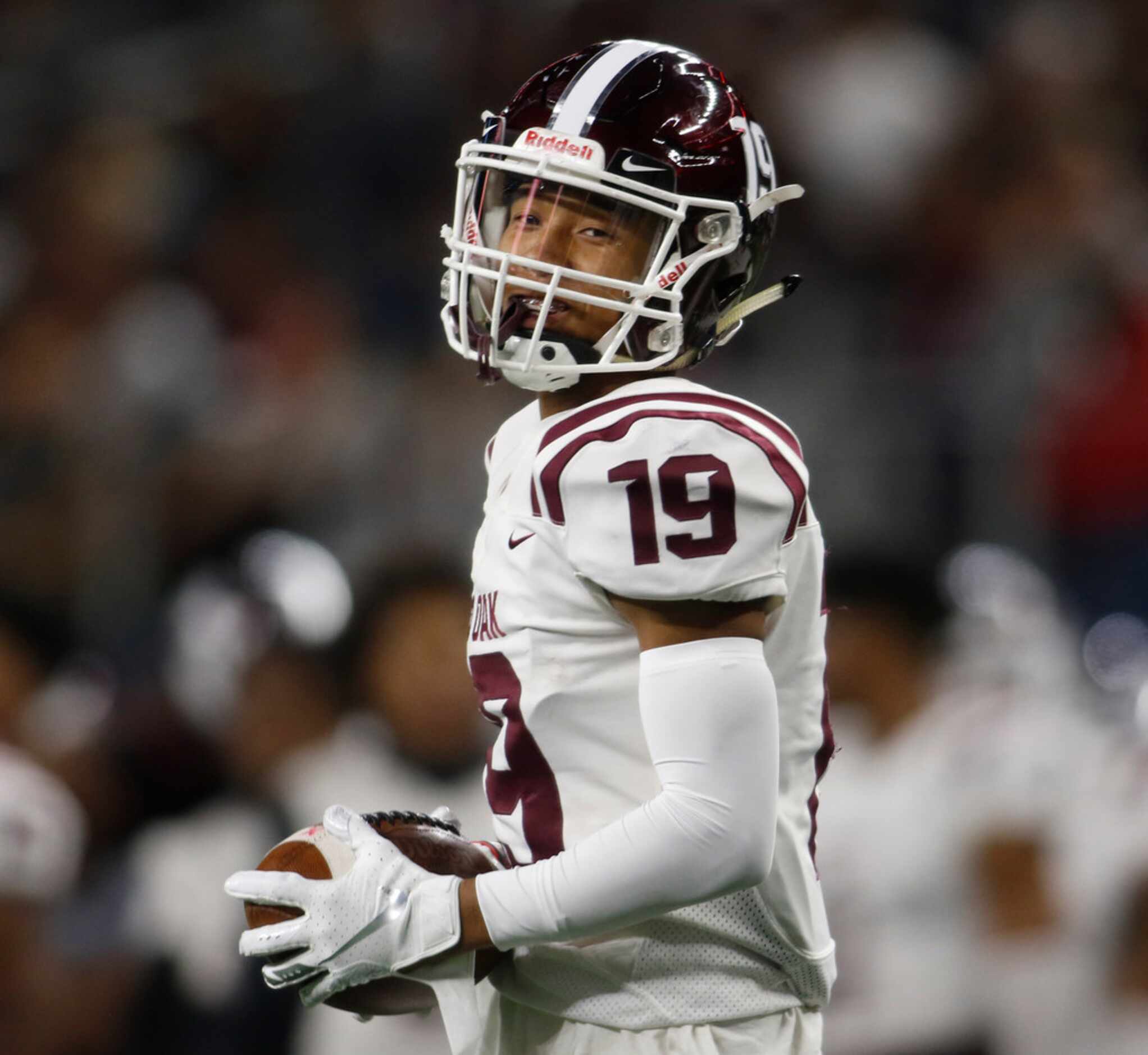 Red Oak receiver Coby Cavil (19) was all smiles after pulling in a reception in the red zone...