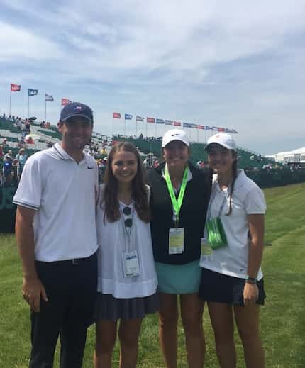 Scottie Scheffler and his family pose at Erin Hills in 2017.

From left to right: Scottie,...