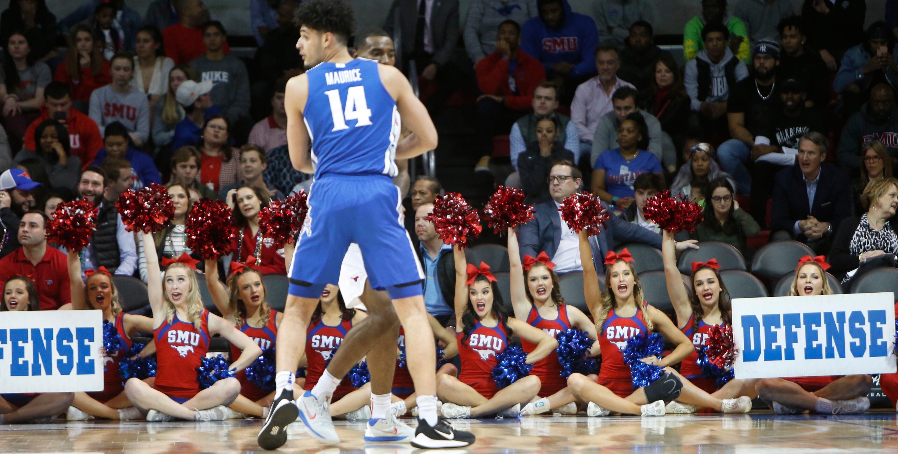 SMU cheerleaders voice their support for the Mustangs during first half action against...