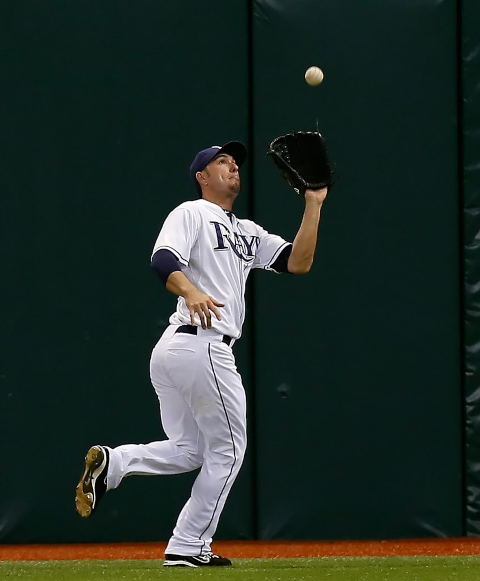 Photos: Josh Hamilton gets beaned after bomb, Yu Darvish shuts down Rays,  Profar's double lifts Rangers