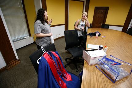 Wendy Birdsall (left) talks to Isabella de Cardenas before her class at Dallas Hall on Friday.
