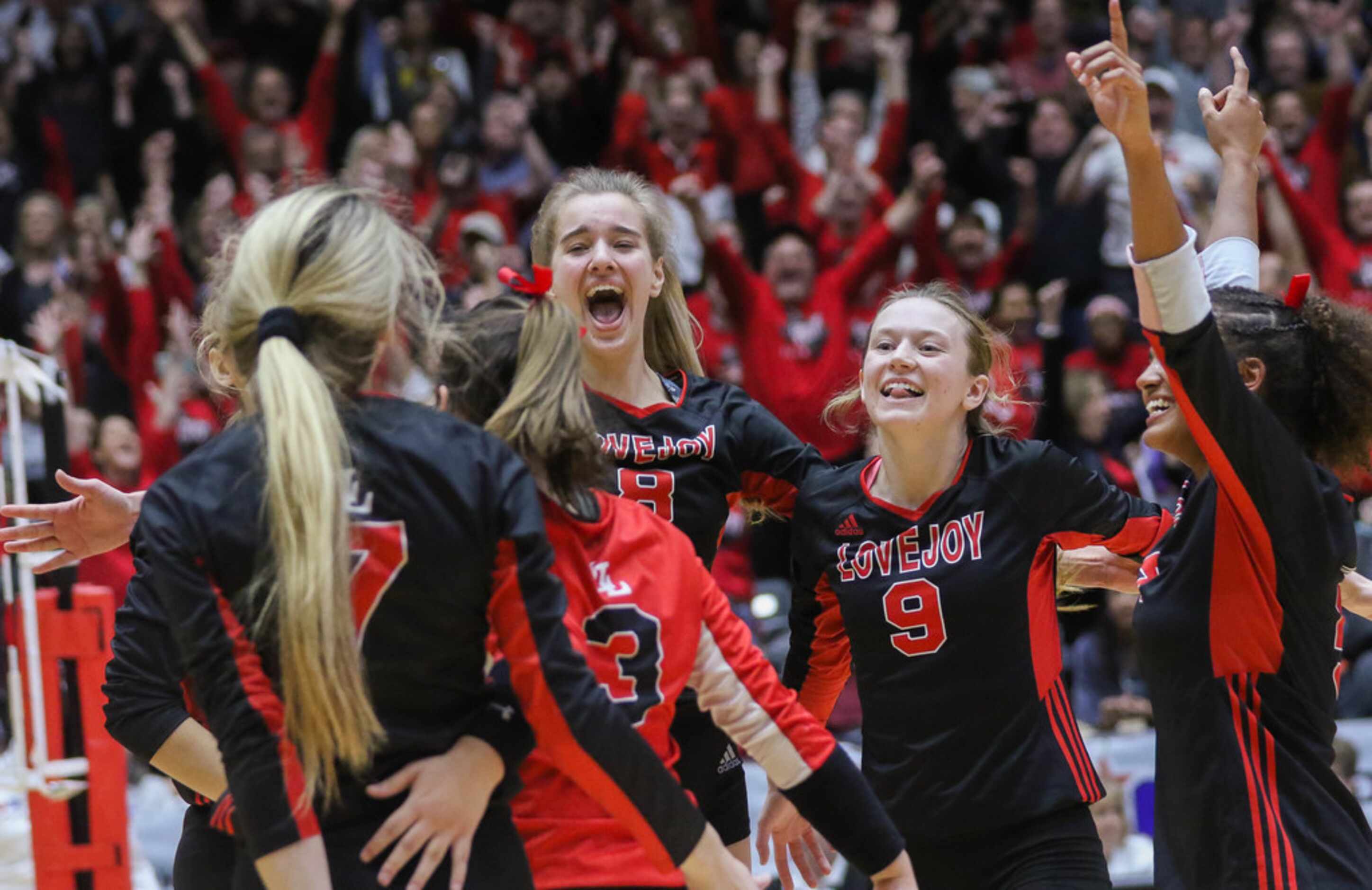 The Lovejoy Leopards celebrate after beating Friendswood in the fourth and final set of a...