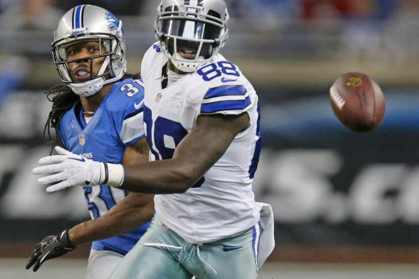 Dallas Cowboys wide receiver Dez Bryant (88) can't reach a long pass in the third quarter as...