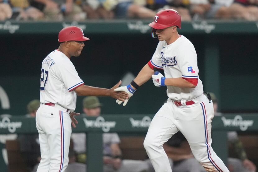 Texas Rangers: Semien and Seager coming up clutch is why you pay them