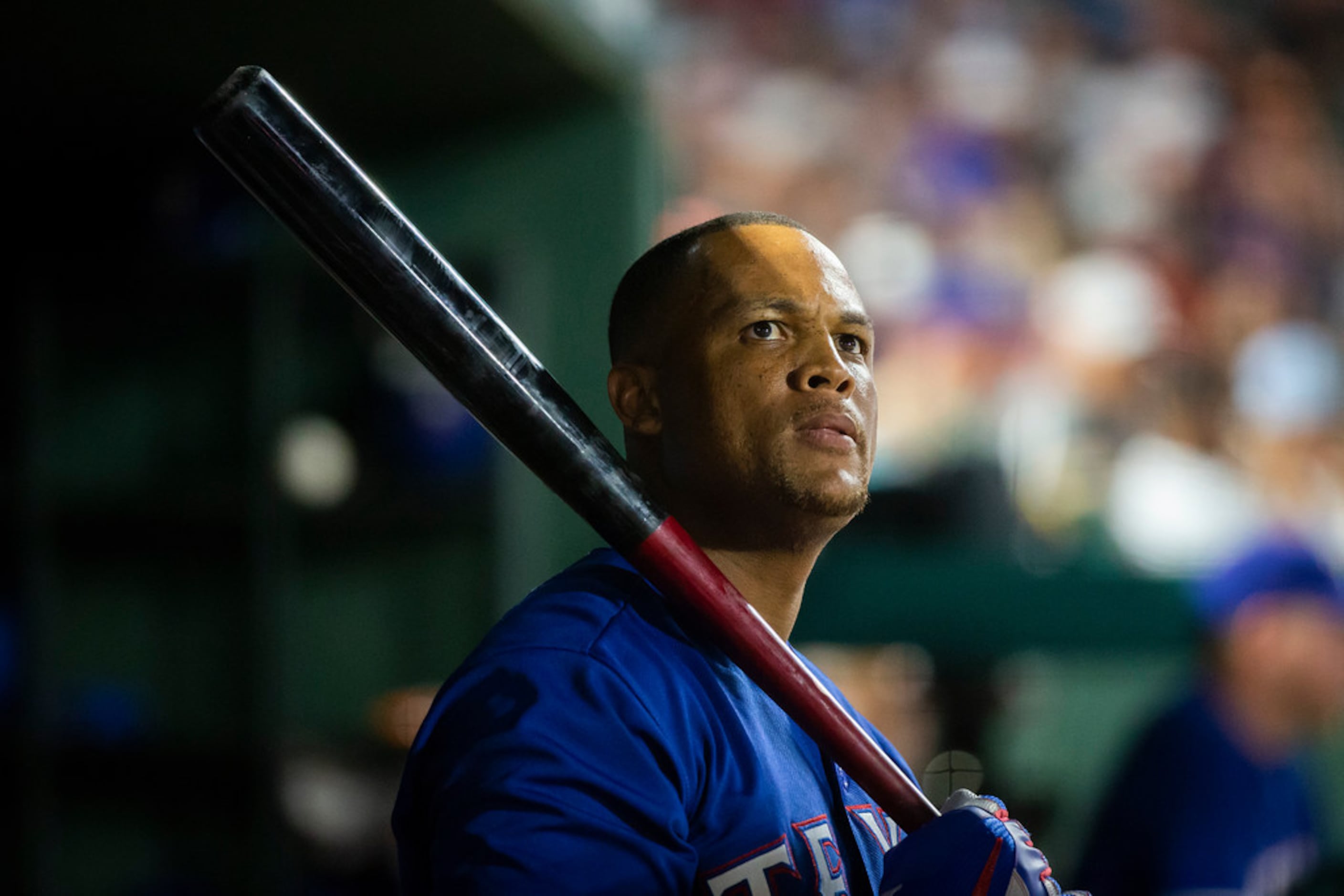 He brings a smile to everyone's face': Adrian Beltre visits Rangers