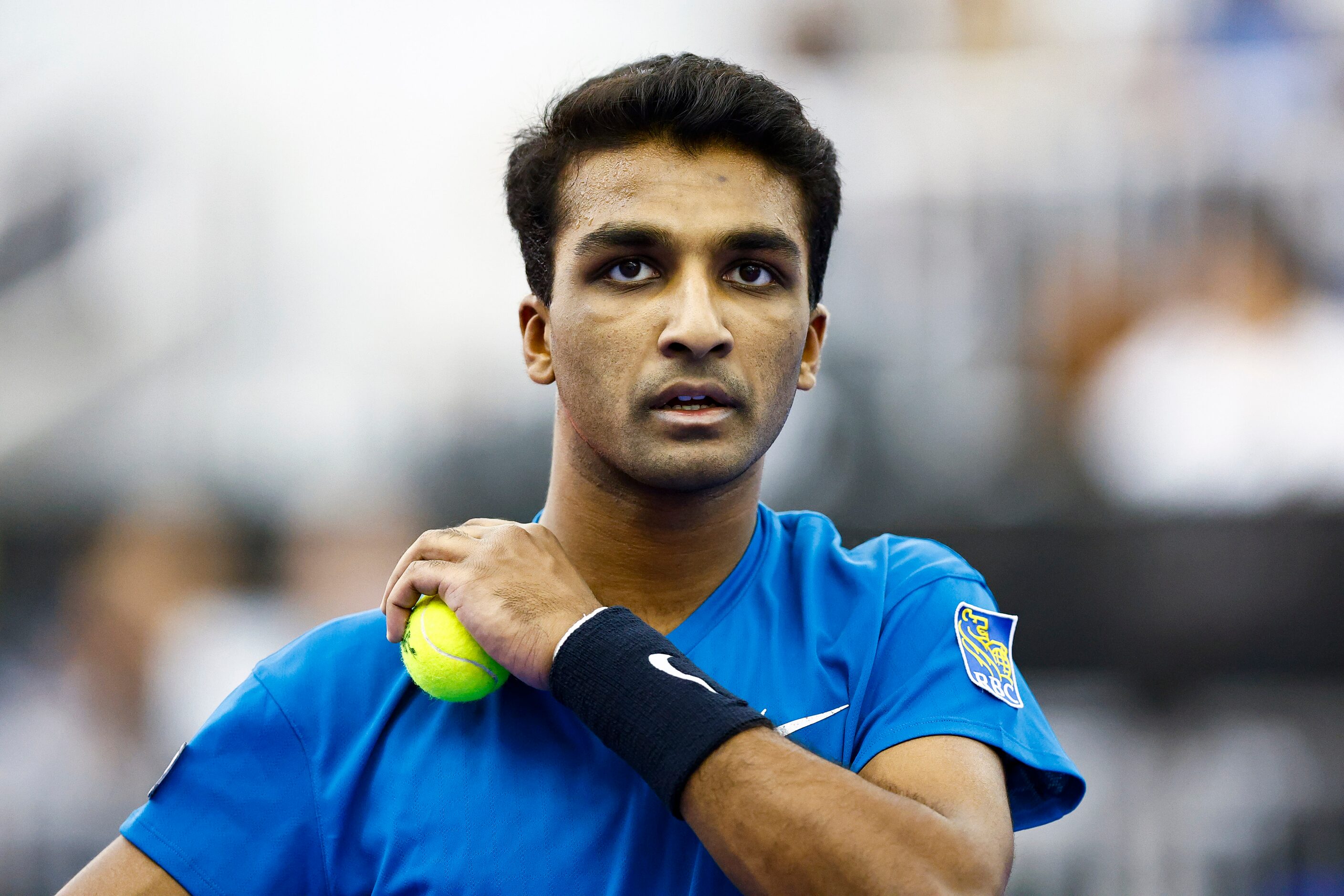 SMU senior Caleb Chakravarthi looks on in a match against Vasek Pospisil during the ATP...