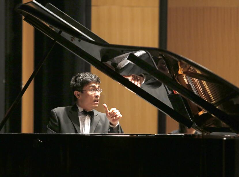 Pianist Congcong Chai plays Piano Concerto No. 1 in F-sharp Minor, Op. 1 by Serge...