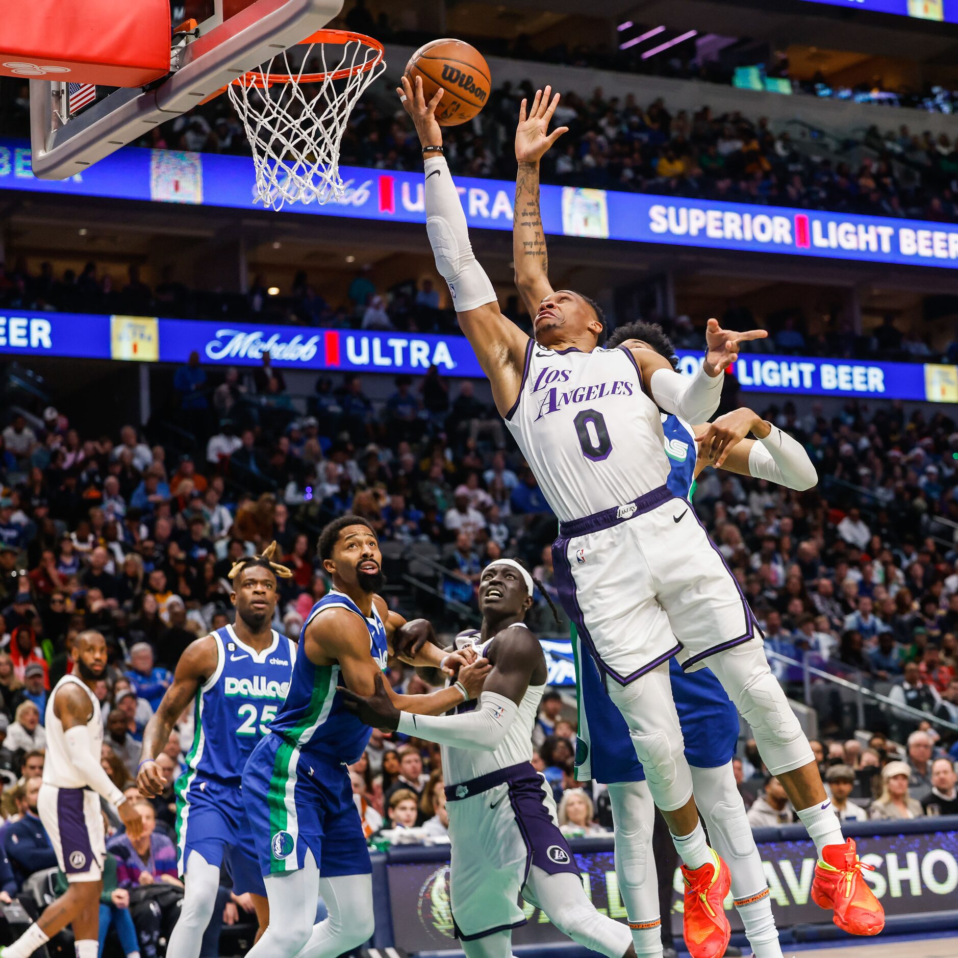 during the second quarter at the American AIrlines Center in Dallas on Sunday, Dec. 25, 2022.