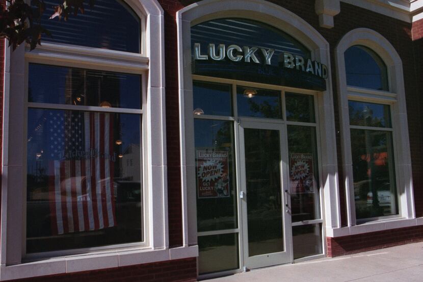 Lucky Brand jeans files for bankruptcy after 30 years and finds a