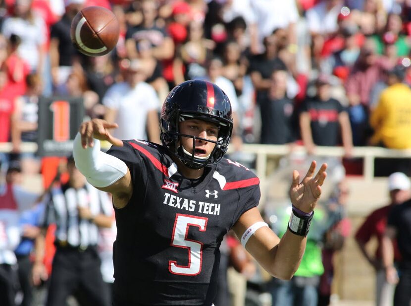 Oct 10, 2015; Lubbock, TX, USA; Texas Tech Red Raiders quarterback Patrick Mahomes (5)...