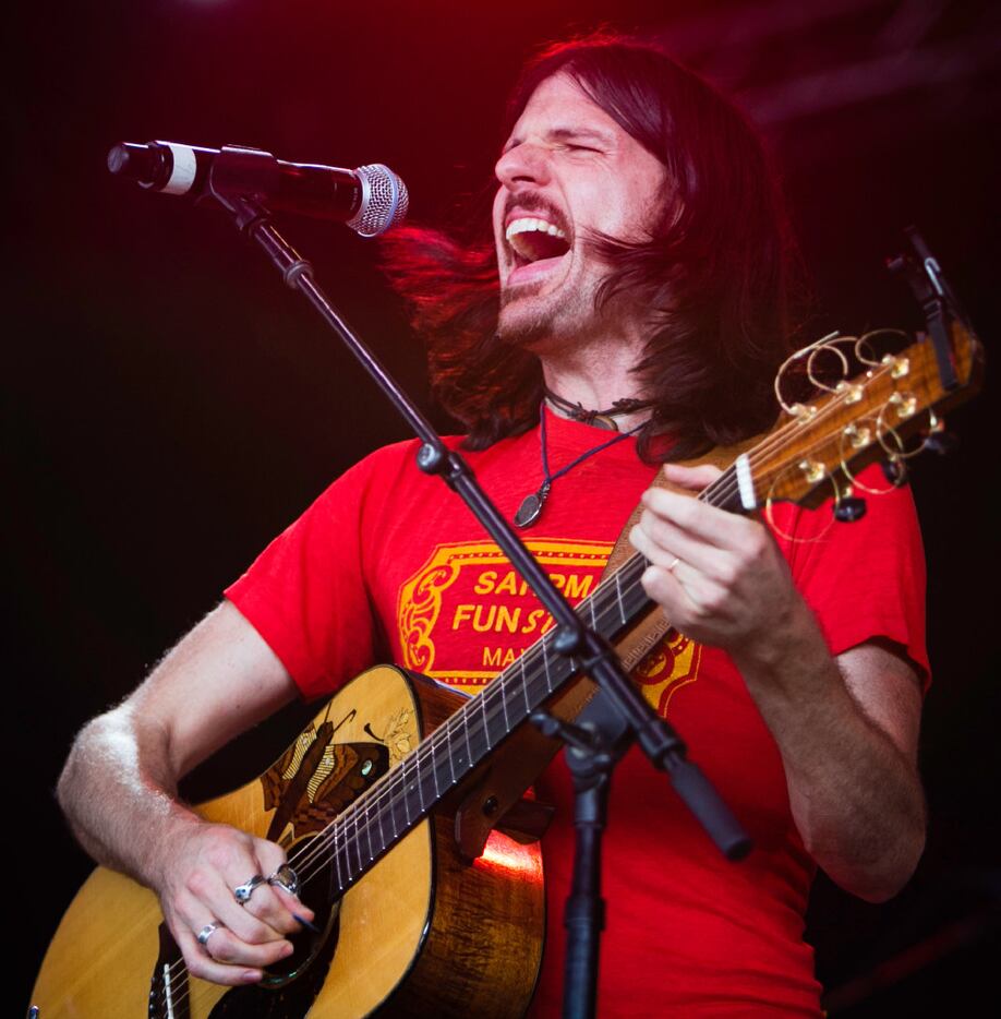 The Avett Brothers turned in a strong performance at the Sunday night event.