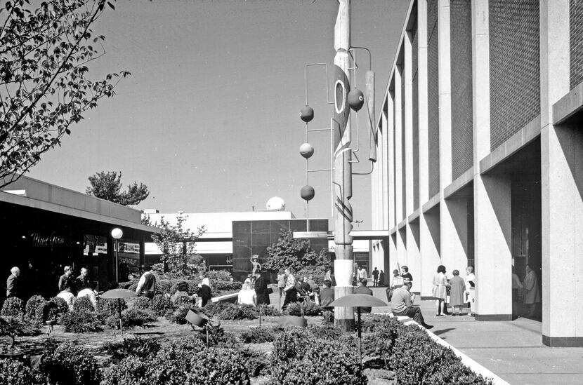 Northland Center in Southfield, Mich., completed in 1954, was Victor Gruen's first attempt...