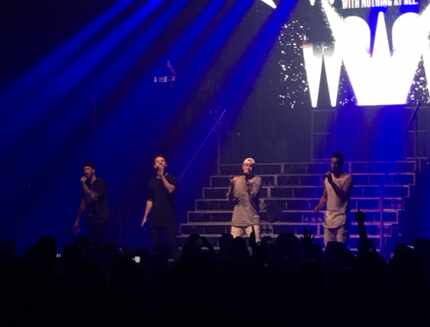 O-Town sings "All Or Nothing" at the My2K Tour in Dallas, Texas.