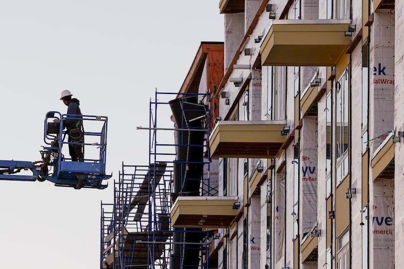 More than 70,000 apartments are under construction in North Texas.