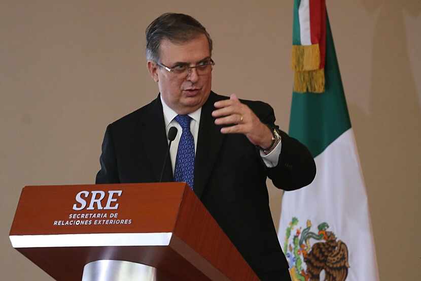 El secretario de Relaciones Exteriores de México, Marcelo Ebrard, se habría destapado como...