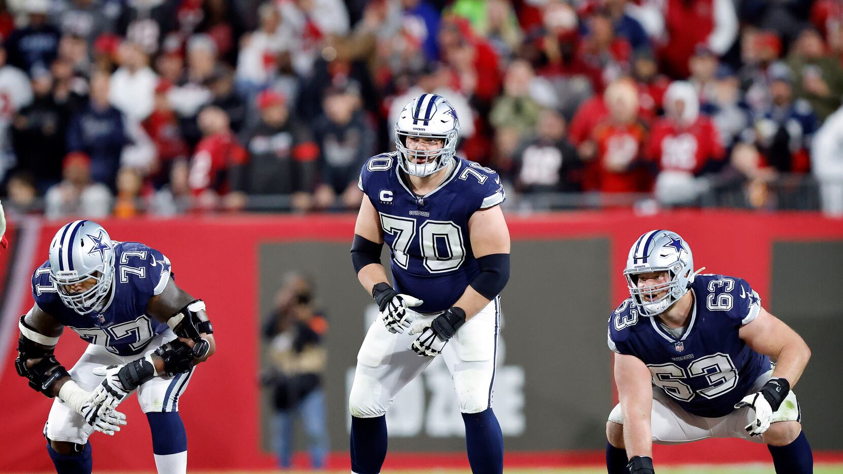 Zack Martin fines reach $500k as Cowboys guard continues holdout for new  deal