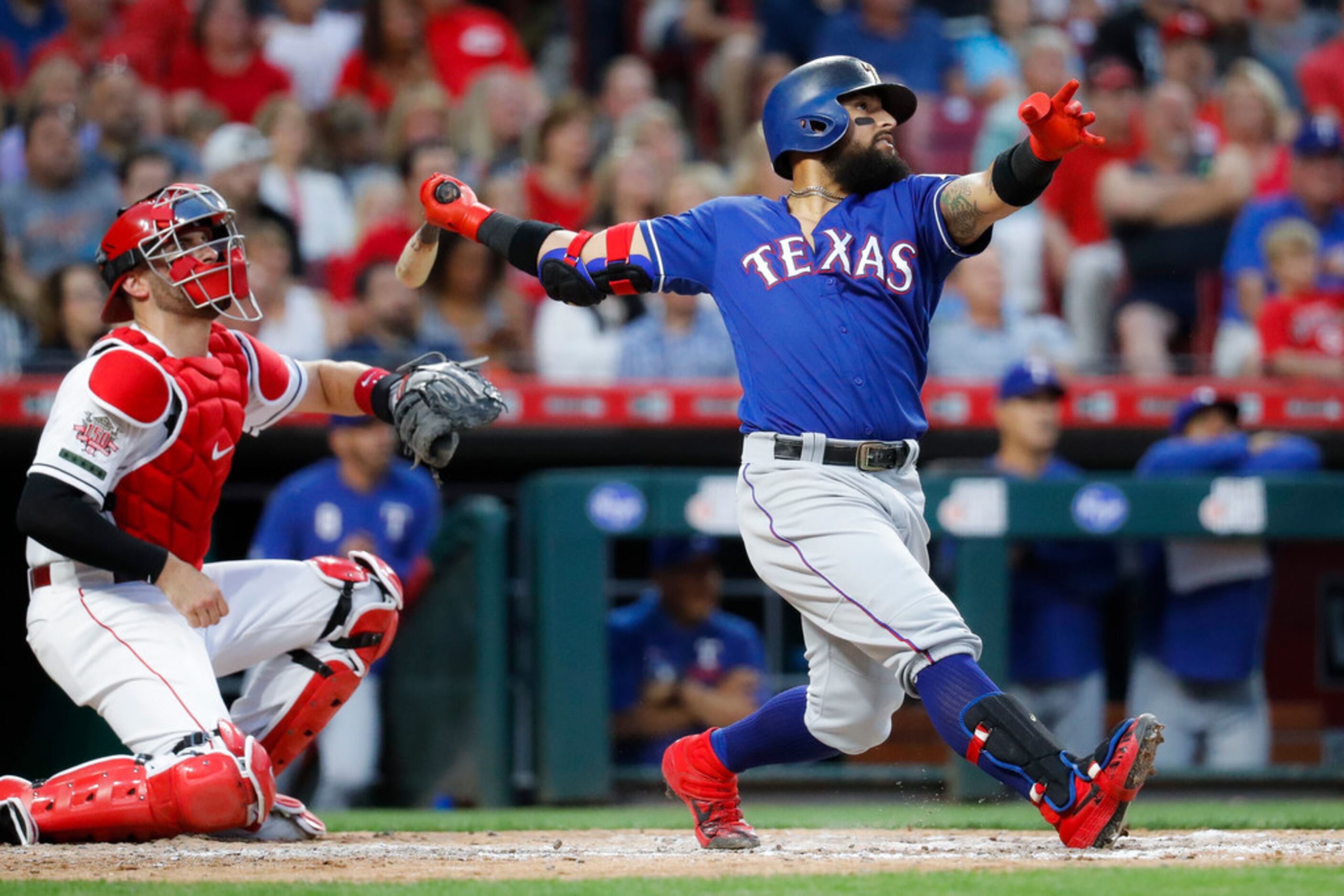 Rougned Odor: Rangers 2B makes history with five-walk game