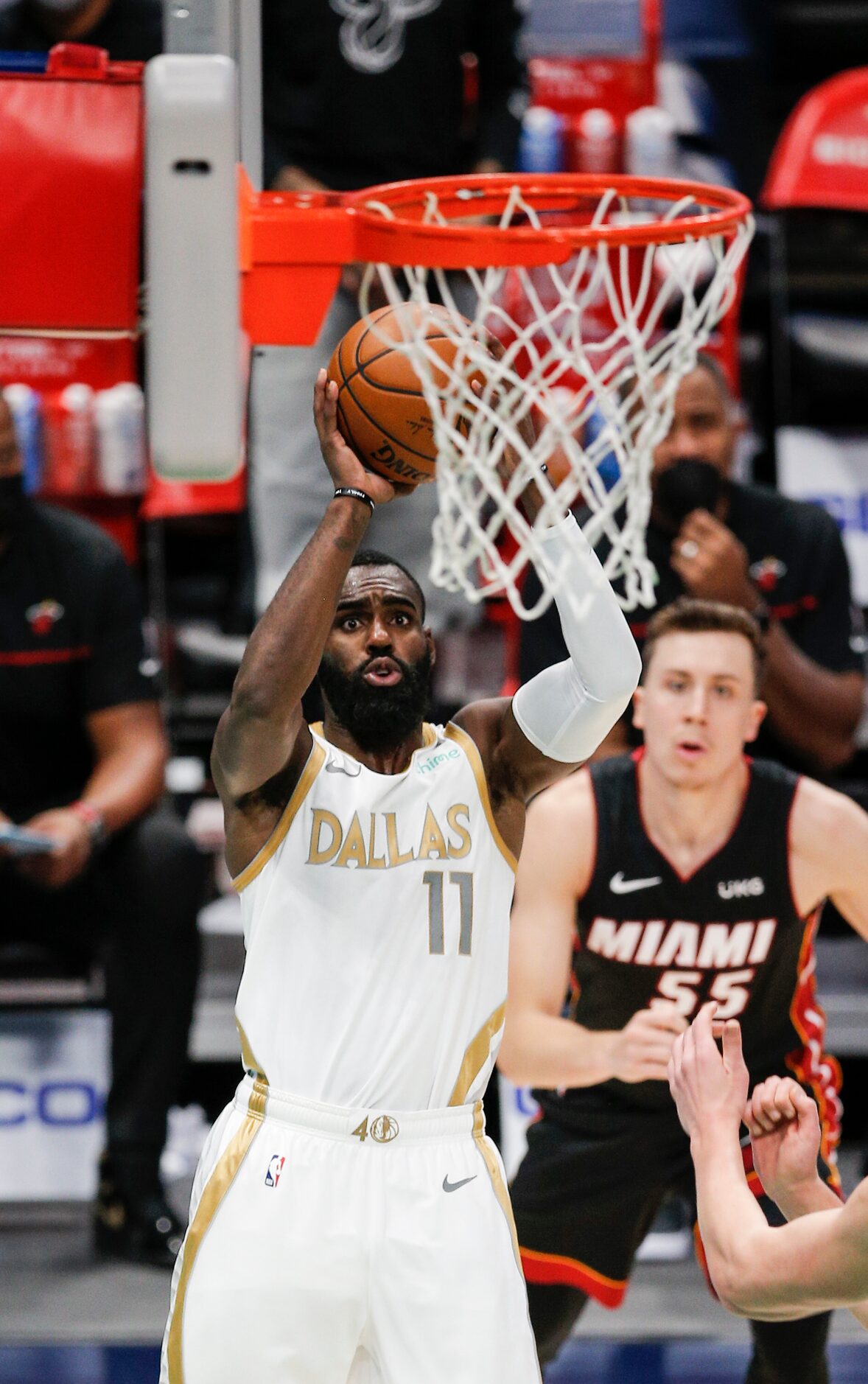 Dallas Mavericks guard Tim Hardaway Jr. (11) attempts a shot during the second half of an...