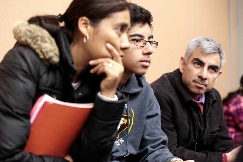 Beneficiarios de DACA tendrán un taller para renovar su solicitud, el miércoles. (ESPECIAL...