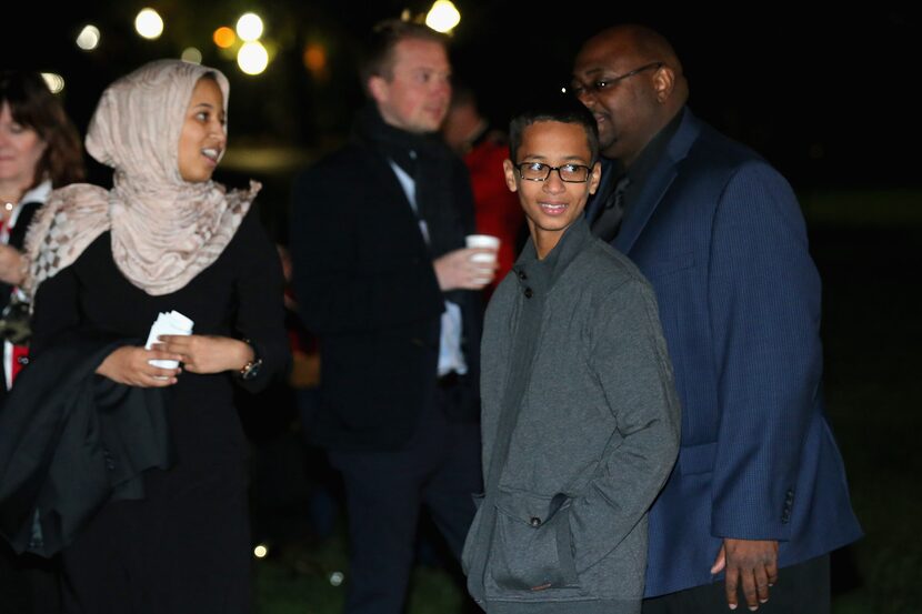 WASHINGTON, DC - OCTOBER 19:  Ahmed Mohamed (2nd R), 14, of Irving, Texas, and his family...