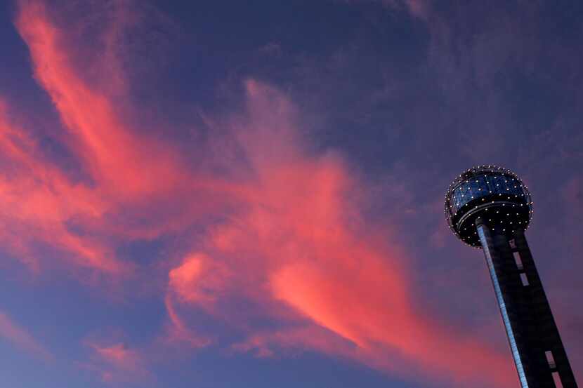 Reunion Tower owner Hunt Realty and AT&T plan to use the landmark as the base for a New...