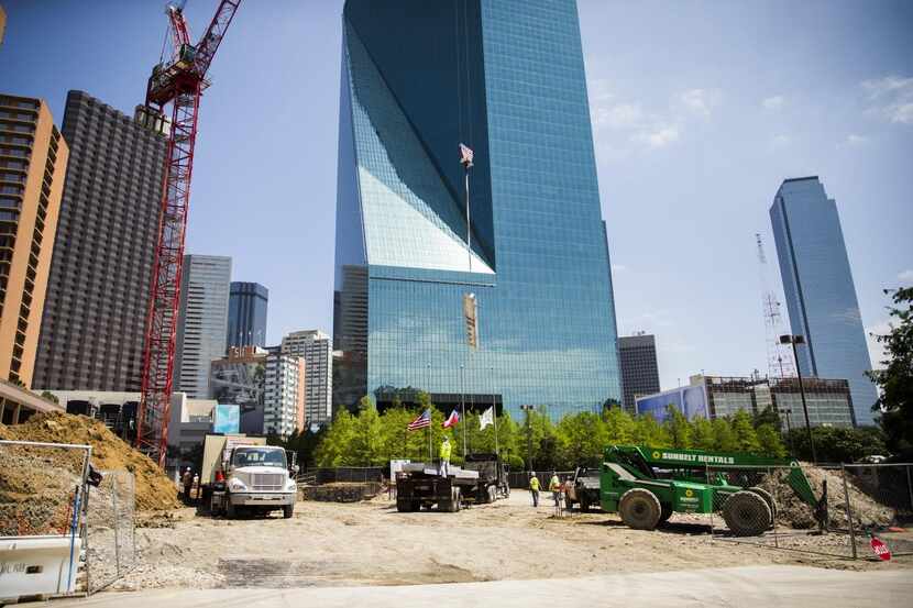 A parking garage  is going up for Fountain Place tower downtown. The 10-story, $40 million...
