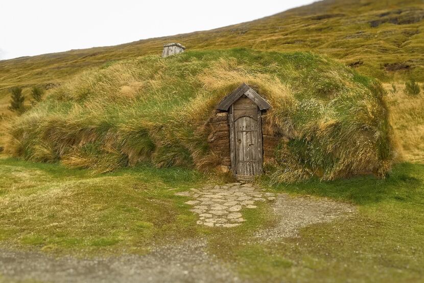 Adjacent to the actual archeological site is a replica of Erik the Red s house where Leif...