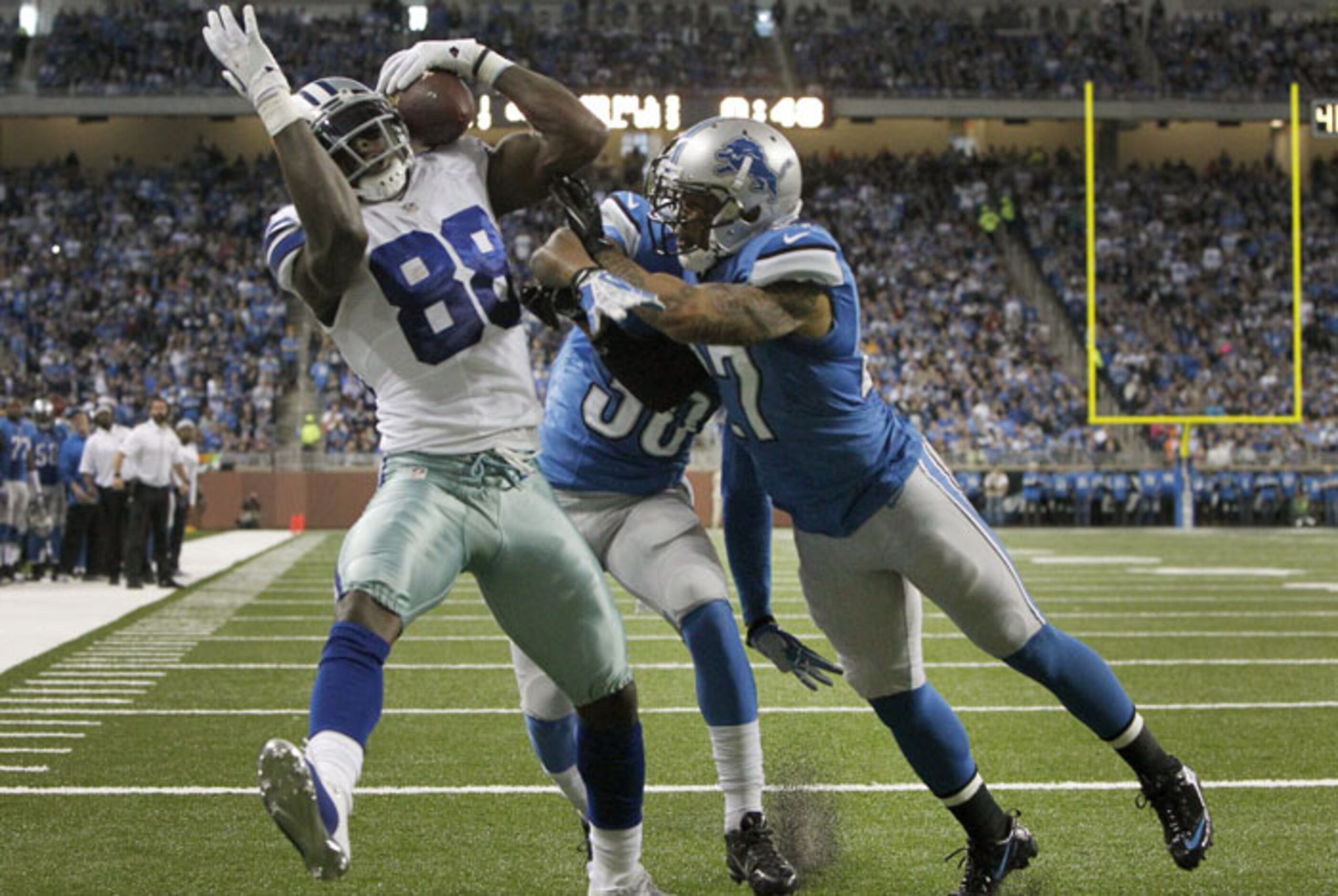 Wojo: Undisciplined Lions blow game to Cowboys