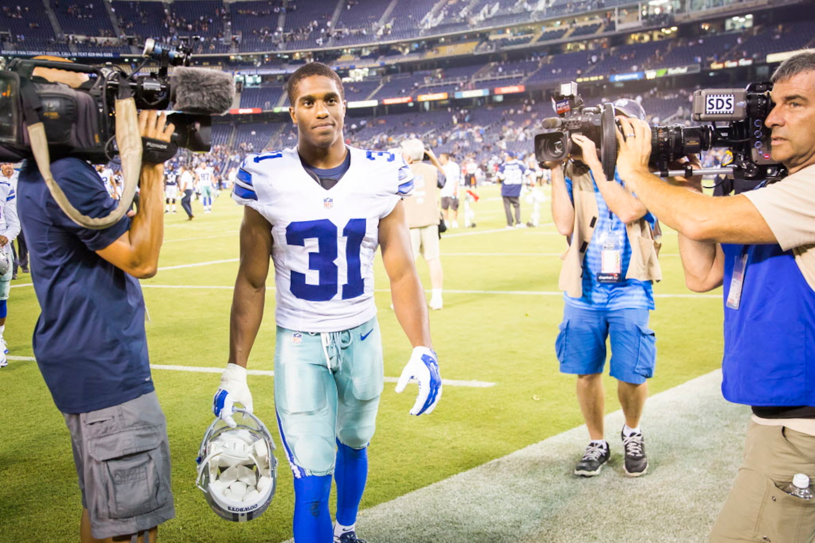 Dallas Cowboys free agent approach may be done until the draft arrives -  Blogging The Boys