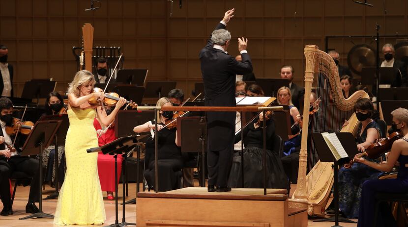 Violin soloist Anne-Sophie Mutter and the Dallas Symphony Orchestra, led by Fabio Luisi,...
