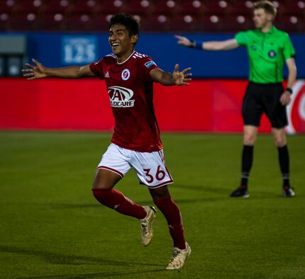 Imanol Almaguer celebrates his first professional goal.