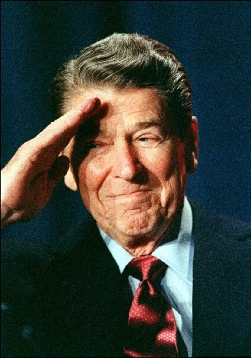 President Ronald Reagan salutes members of the Reserve Officers Association  