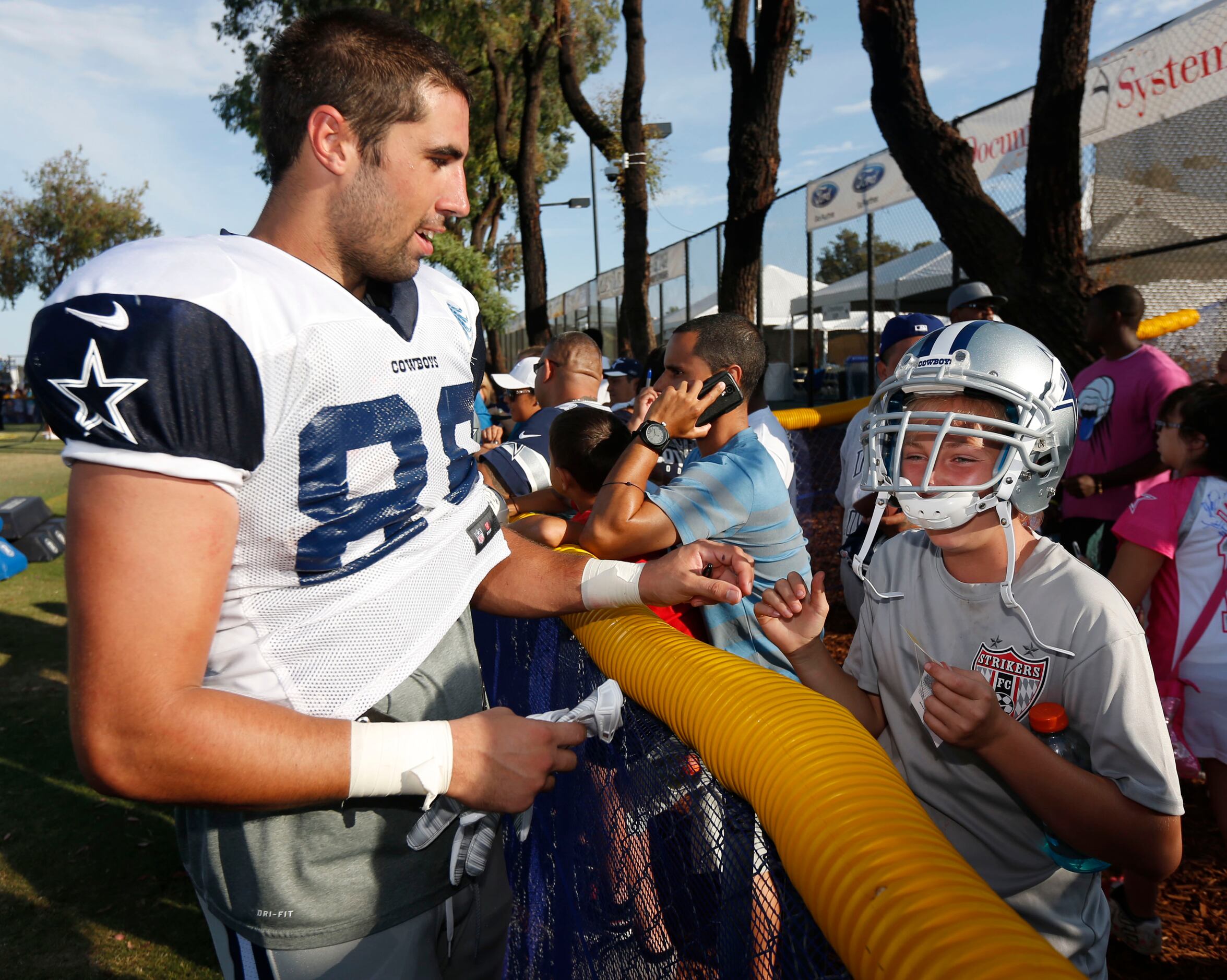 Gavin Escobar, former Dallas Cowboys tight end, dies at 31