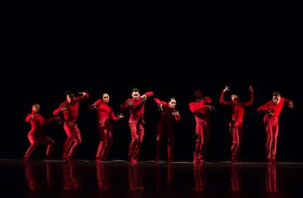 Aspen Santa Fe Ballet in Cayetano Soto's "Huma Rojo."  